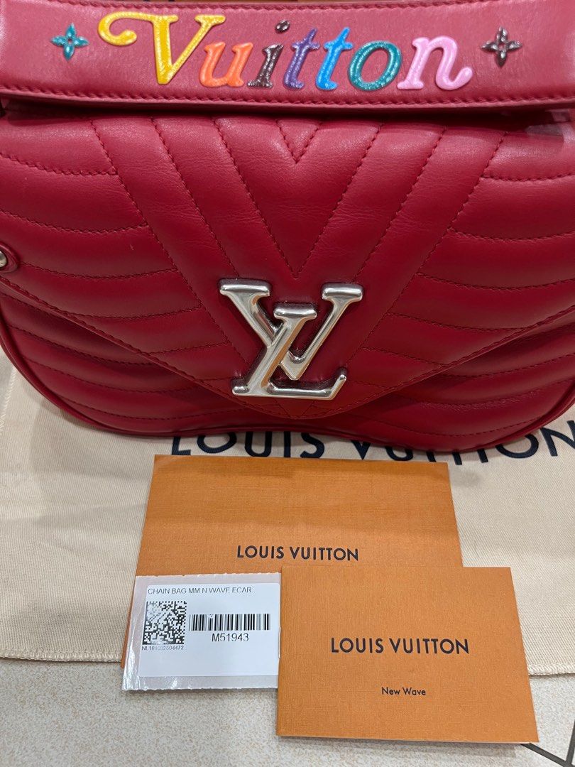 LOUIS VUITTON Leather New Wave Chain Bag MM Handbag M51943 Red