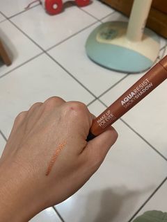 MAKE UP FOR EVER 亮眼眼影筆
