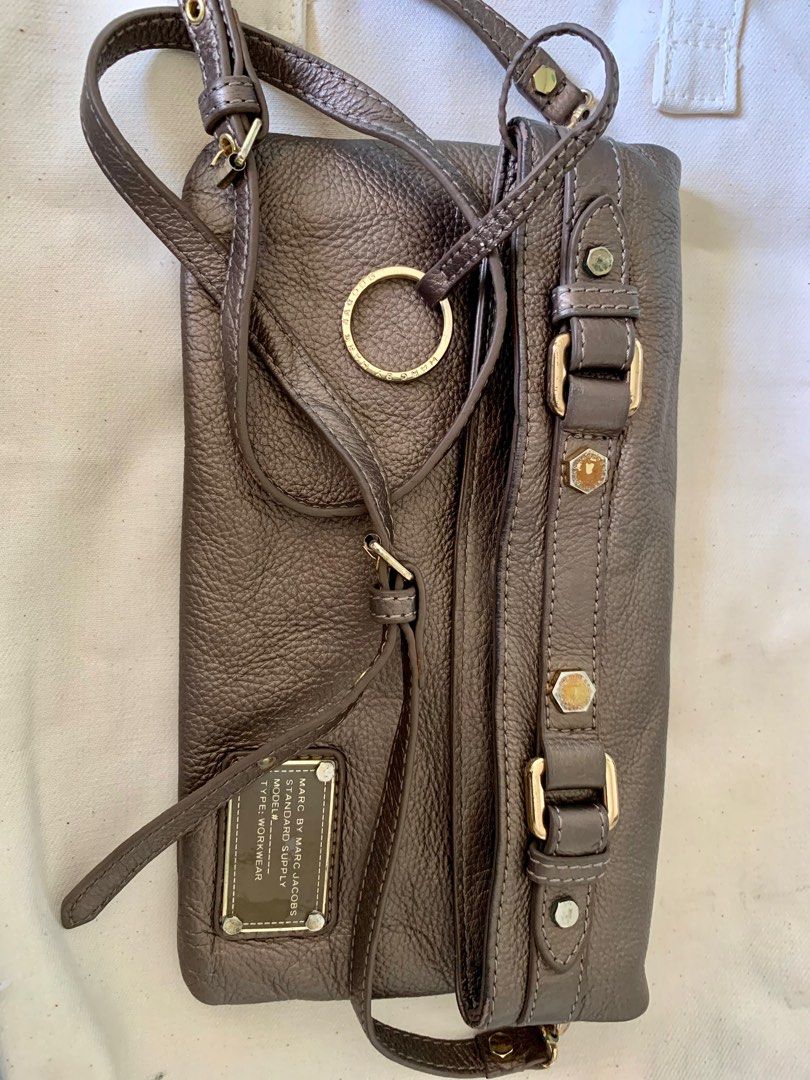 Marc jacobs sling bag original clearance
