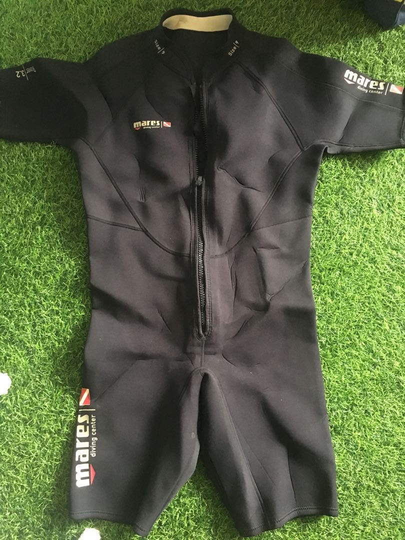 MARES DIVING SUIT, Sports Equipment, Other Sports Equipment and Supplies on Carousell