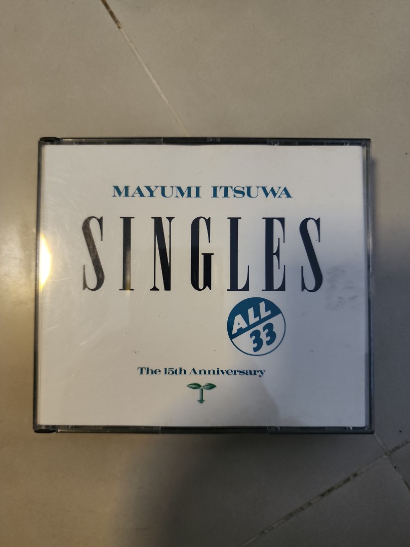 Mayumi Itsuwa 五輪真弓Singles All 33 香港版2CD