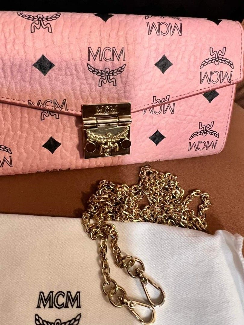Mcm pink wristlet store