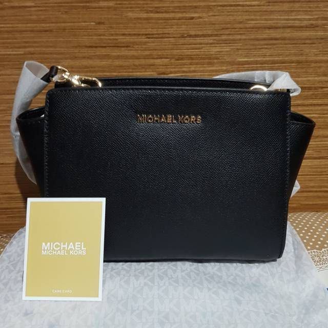 MICHAEL Michael Kors Grey Leather Medium Selma Crossbody Bag MICHAEL  Michael Kors | The Luxury Closet