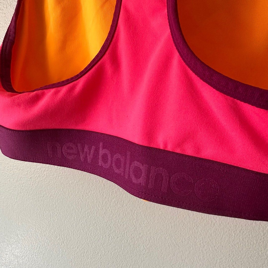 New Balance Sports Bra, Women's Fashion, Activewear on Carousell
