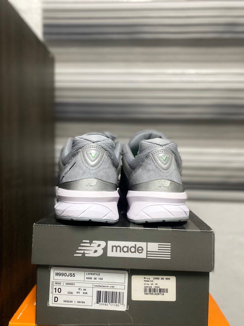 New balance silver mint hot sale 990