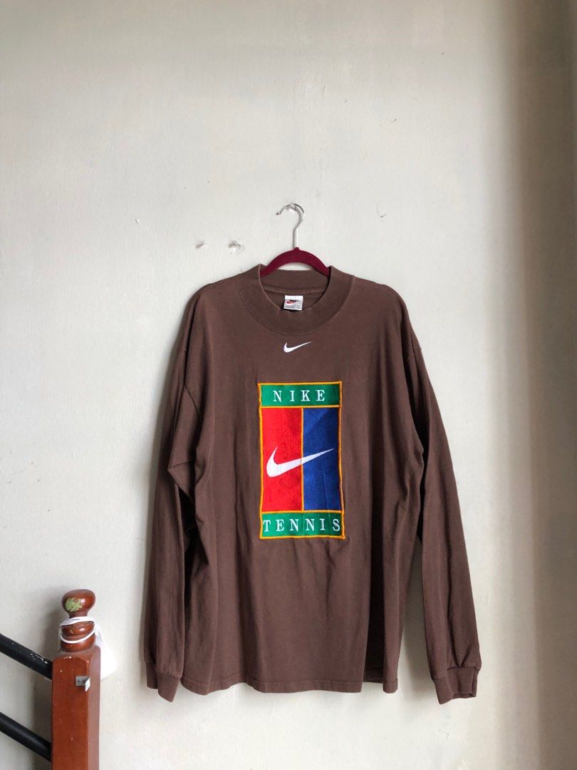 Nike court sweatshirt deals