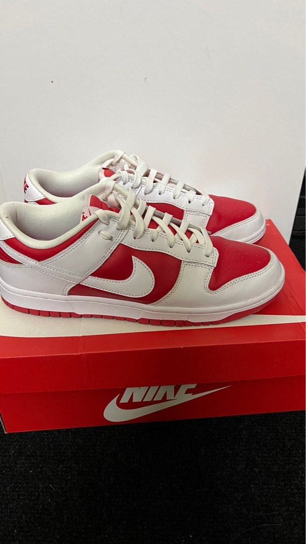 dunk low retro university red