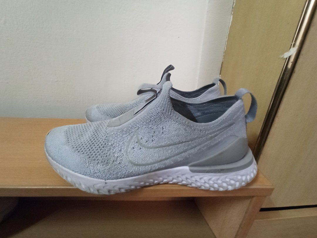 Nike epic phantom react 慢跑鞋男us9.5, 他的時尚, 鞋, 運動鞋在旋轉拍賣