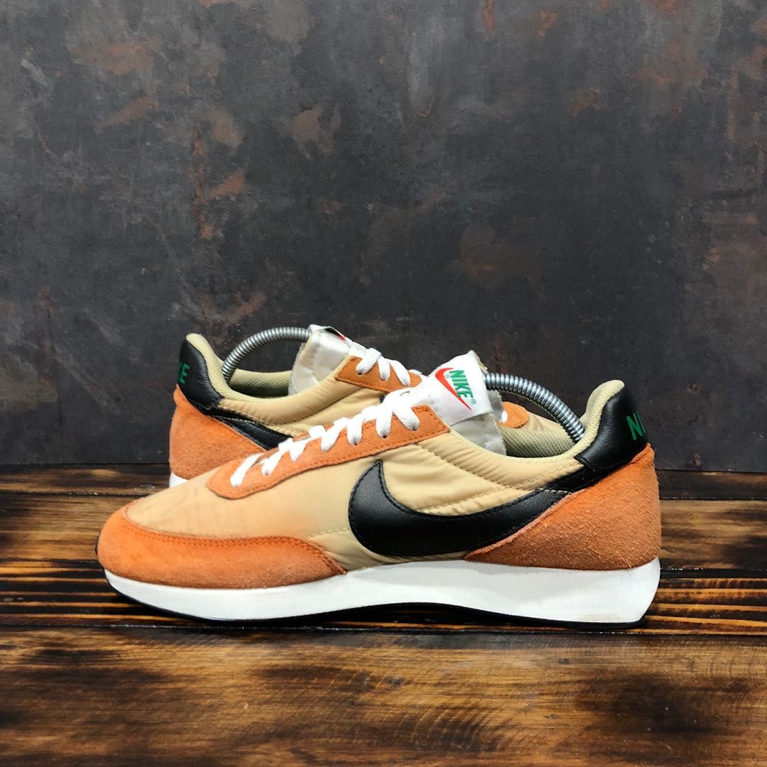 Nike tailwind deals 85