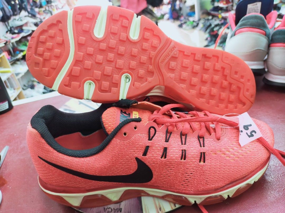 Nike tailwind running sales