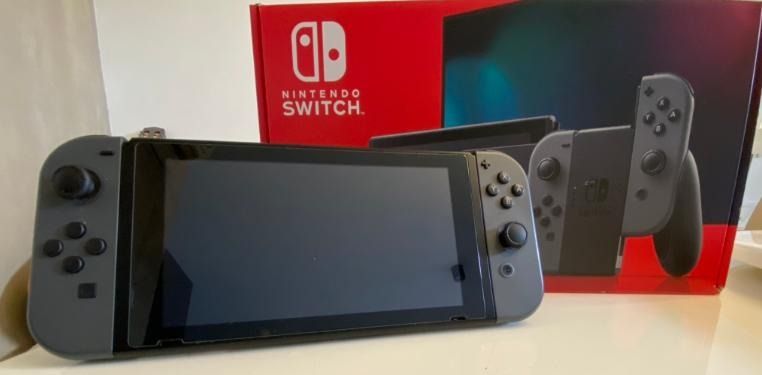 Nintendo Switch V2 grey Full set for SALE Video Gaming Video