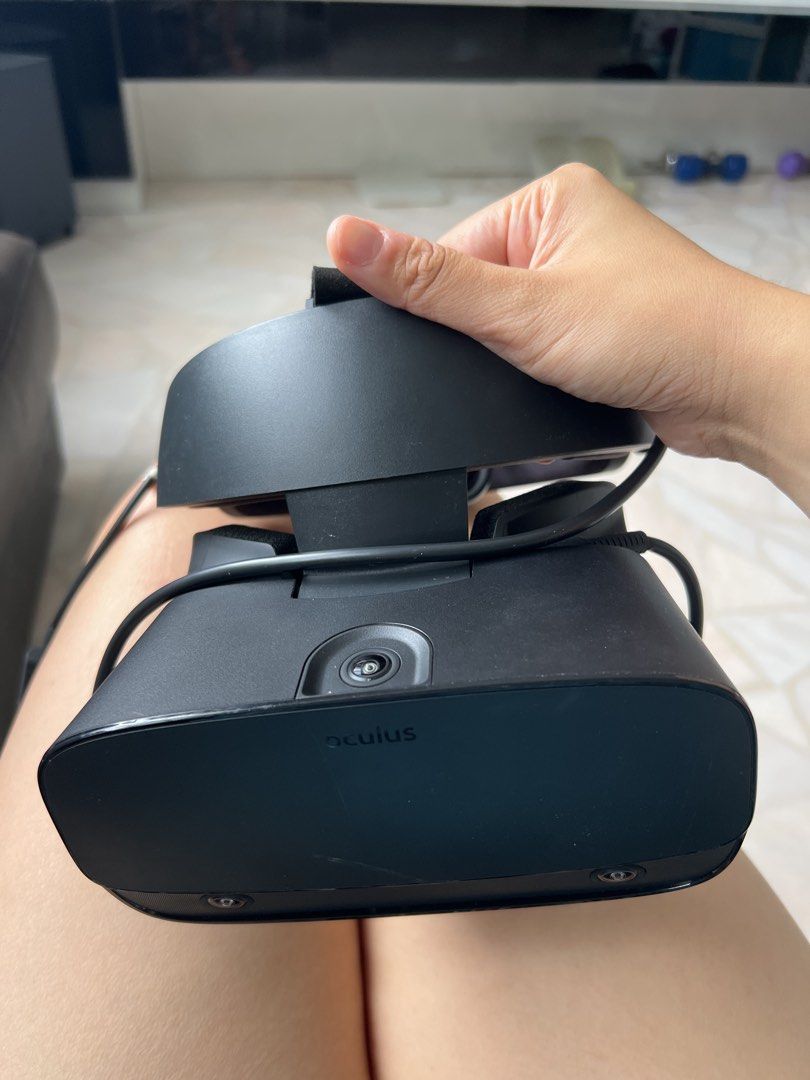 Oculus Rift S with box Video Gaming Gaming Accessories Virtual