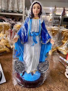 Our Lady of Miraculous Medal 12” size