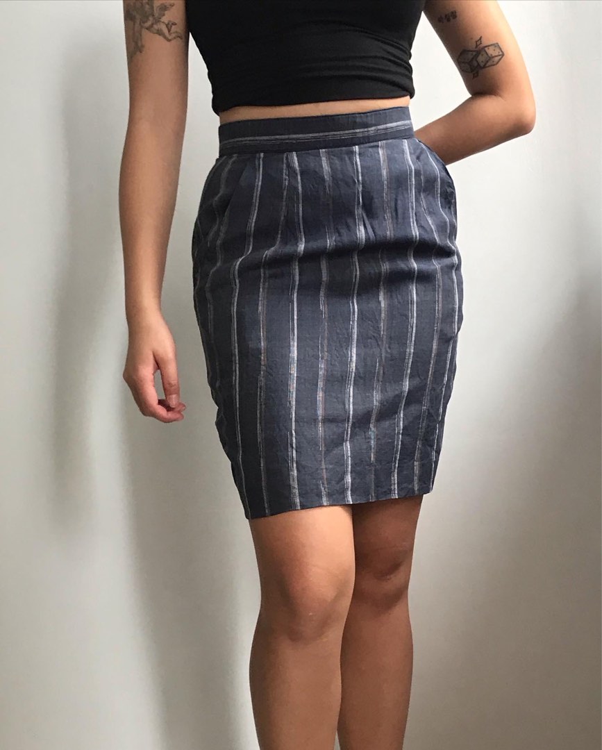 peking stripe pegged skirt, Women's Fashion, Bottoms, Skirts on Carousell