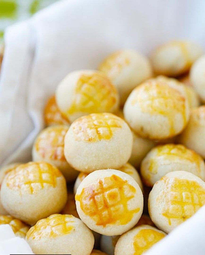 Pineapple Tarts , Honey Cornflakes and Chocolate Cornflakes, Food