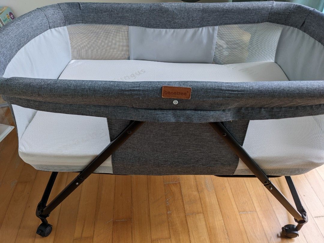 Portable & Foldable Baby Crib, Babies & Kids, Baby Nursery & Kids