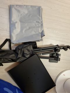 Projector stand and projector back sheet