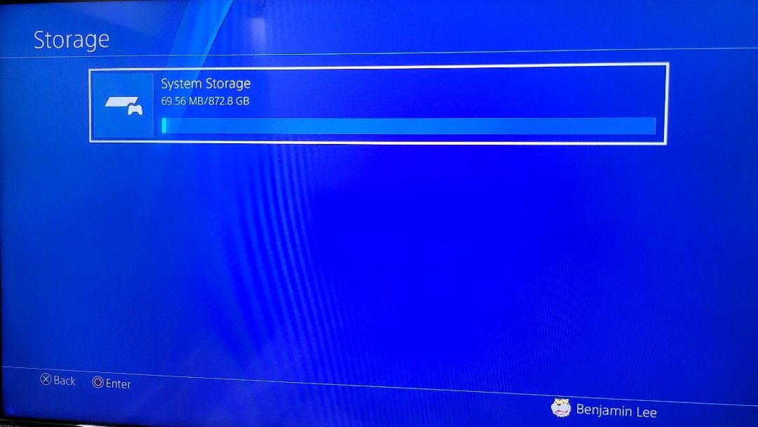 PS4 Slim 1TB with 2 controllers and 3 free games Video Gaming