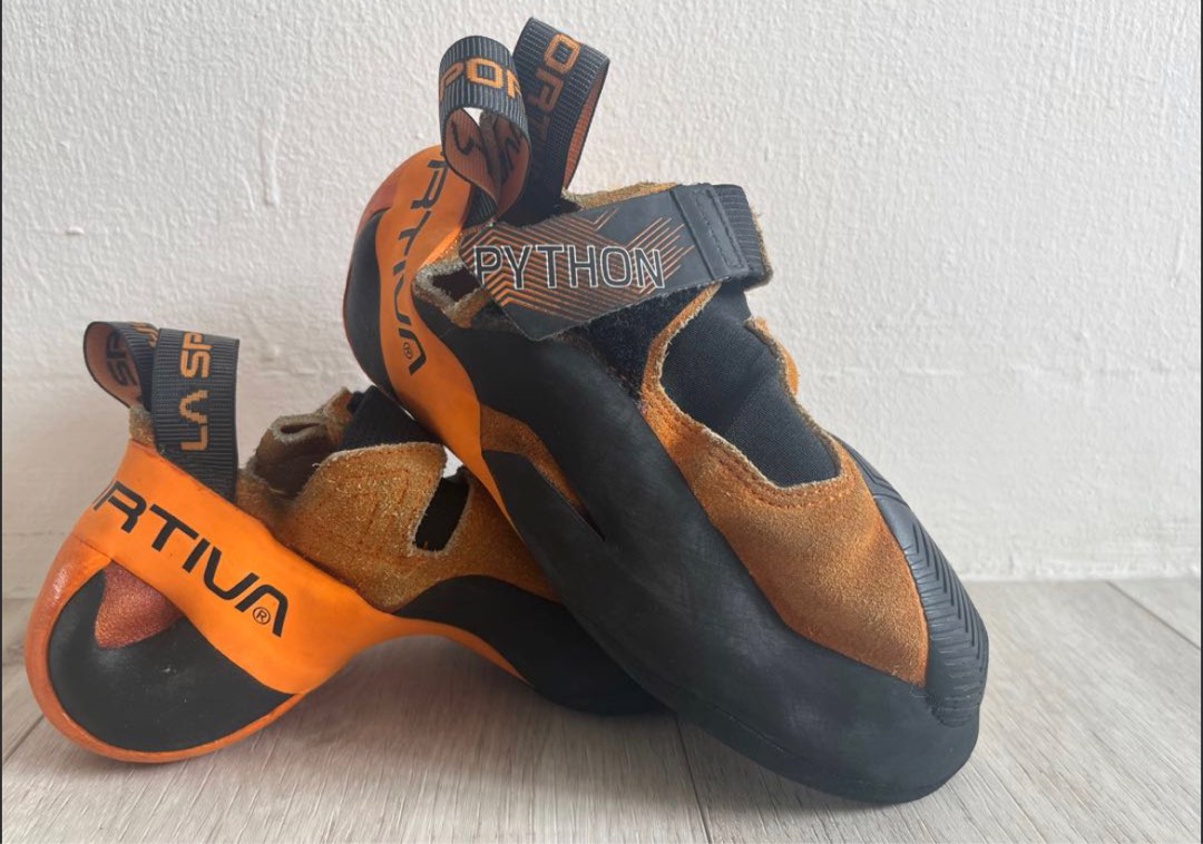Rock climbing shoes Climbing Shoe La Sportiva Python 38.5, Sports