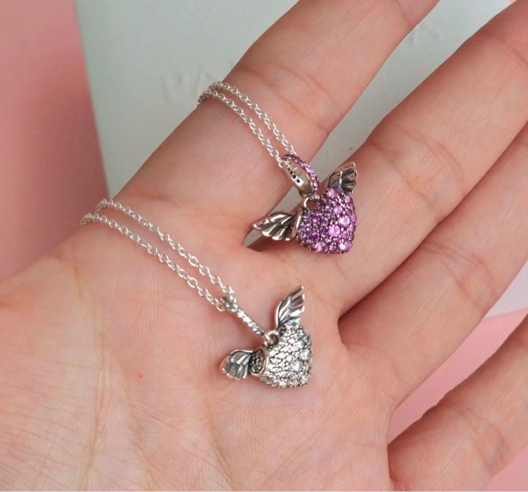 Angel 2024 necklace pandora