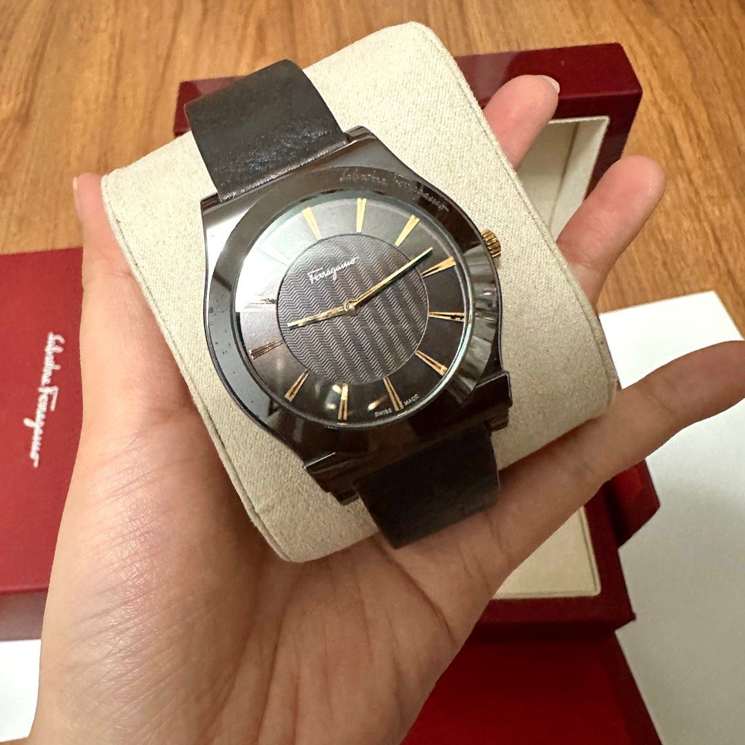 Ferragamo sales sapphire watch