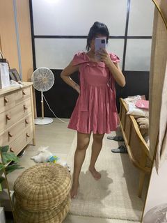 (Category: ) located in . Submitted by _wardrobecleanse (Listing ID 1199426219, Image 1). Description: .