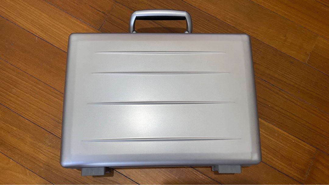 Samsonite Stainless Suitcase 1669537054 7d4fba4b Progressive 