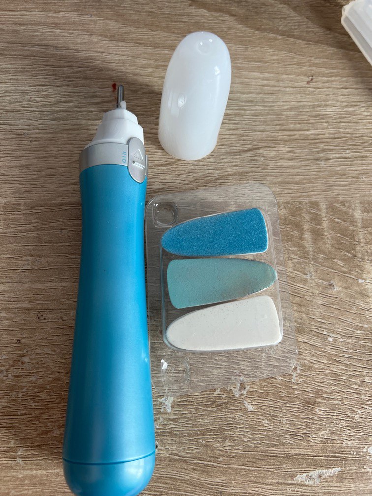 Scholl Velvet Smooth Nail care kit, Beauty & Personal Care, Hands