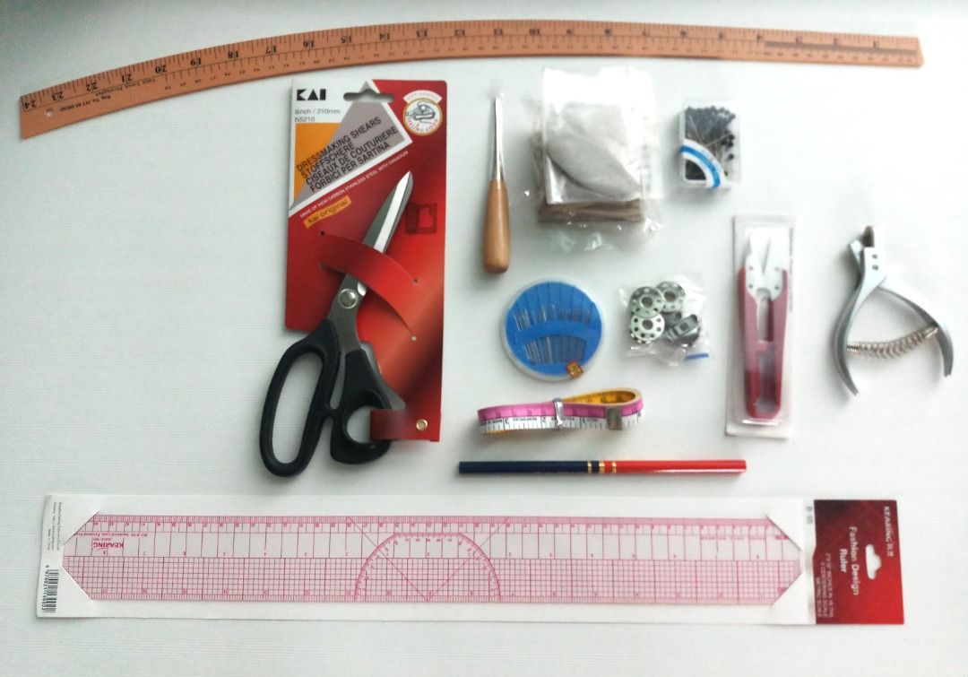 Sewing toolkit, Hobbies & Toys, Stationery & Craft, Handmade Craft on