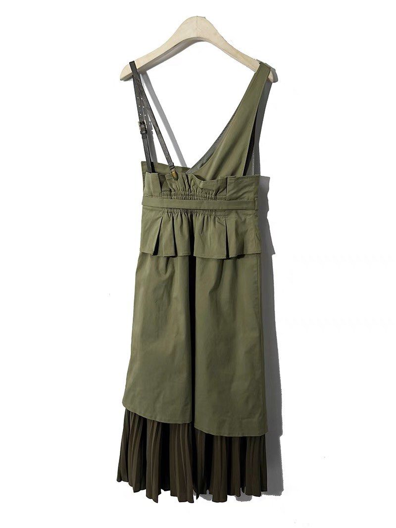 Snidel (Category: Dresses) located in Singapore. Submitted by adnilchen (Listing ID 1199464713, Image 3). Description: Size - 0 (155/60A) self collection at Hougang area.