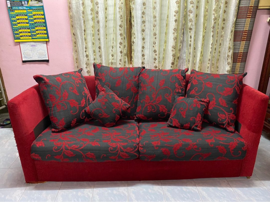 Sofa, Furniture & Home Living, Furniture, Sofas on Carousell