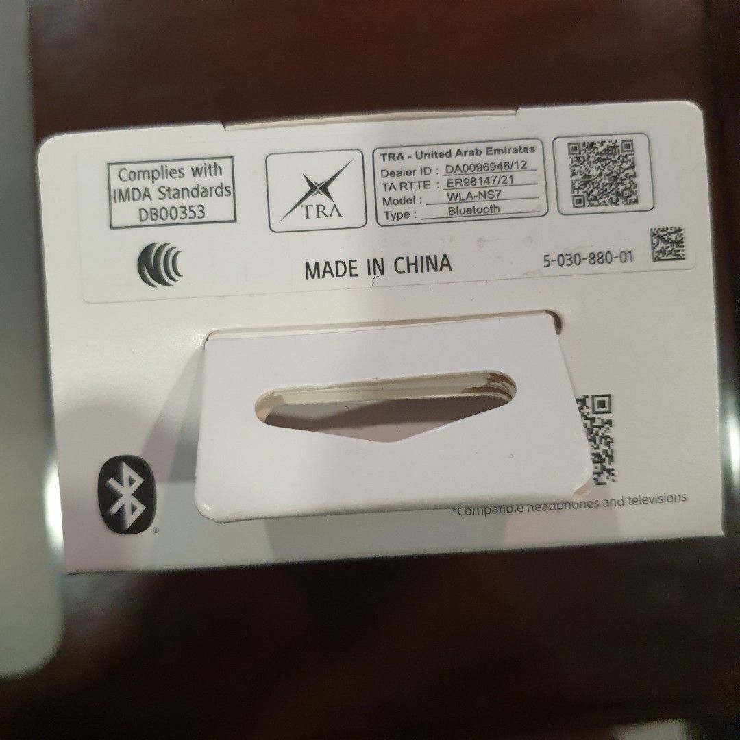 Sony WLANS7 wireless transmitter, Audio, Portable Audio Accessories on