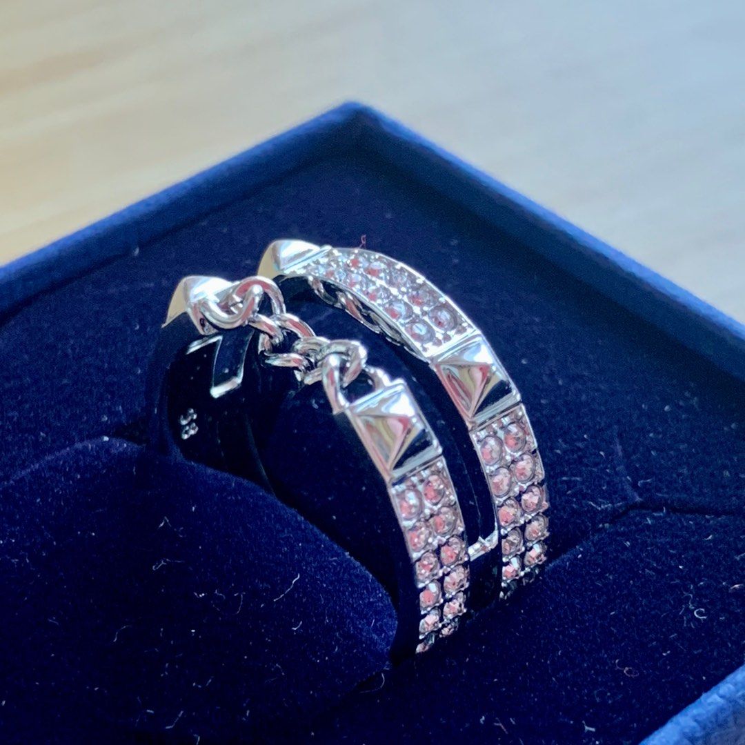 Swarovski fiction ring store