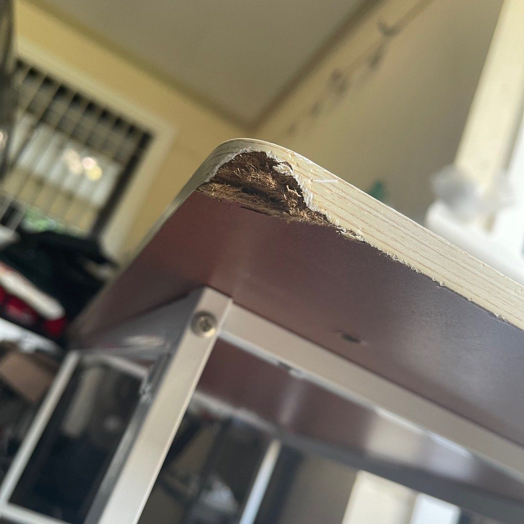 Table (Category: Office Furniture & Fixtures) located in Cavite. Submitted by therkive (Listing ID 1199552240, Image 3). Description: .