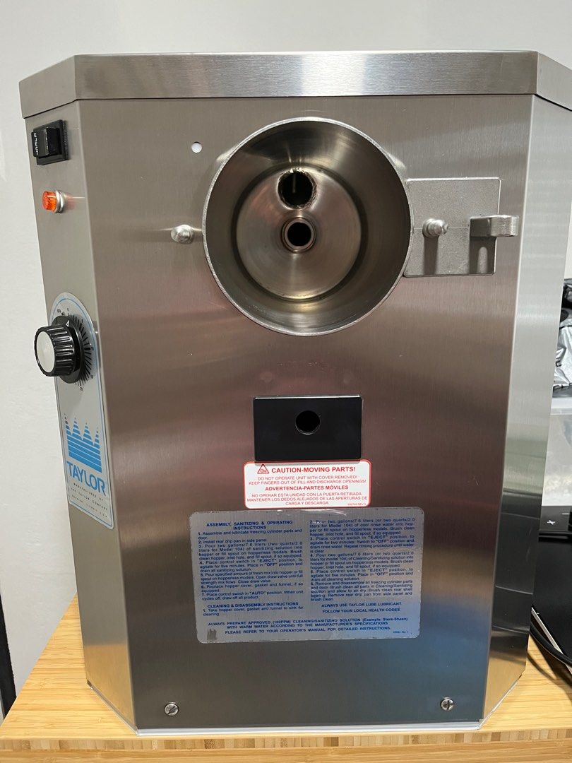 Taylor 104 batch ice cream machine (negotiable), TV & Home Appliances