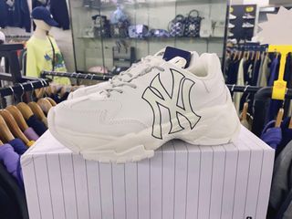 （分類：）位於 。 由 Koreashopping 提交（商品編號 1199474374，圖片 1）。簡介： 。