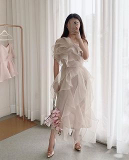 Touch up savira dress nude