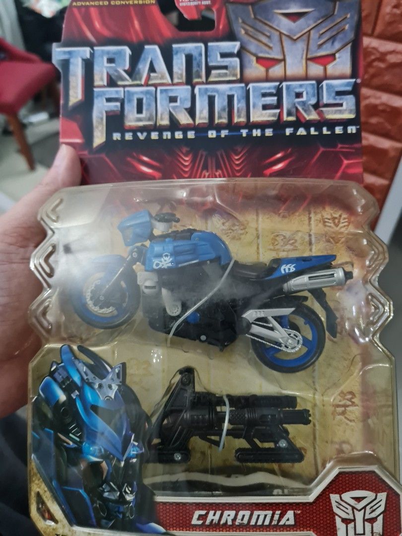 Transformers bayverse Chromia, Hobbies & Toys, Toys & Games on Carousell