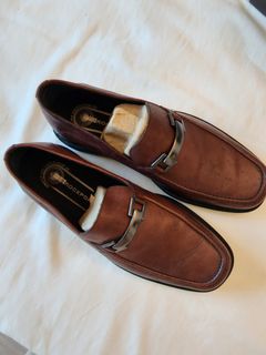 (Category: ) located in . Submitted by FashionAtWork (Listing ID 1199546816, Image 1). Description: .
