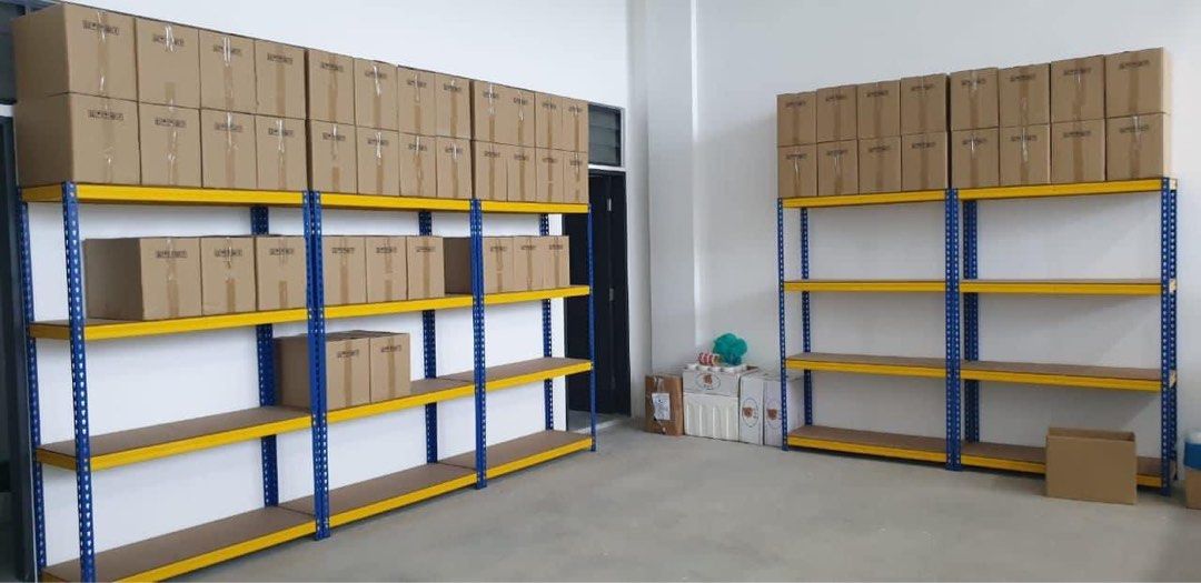 Used shelving / Storage Rack / Boltless Shelving , Furniture & Home