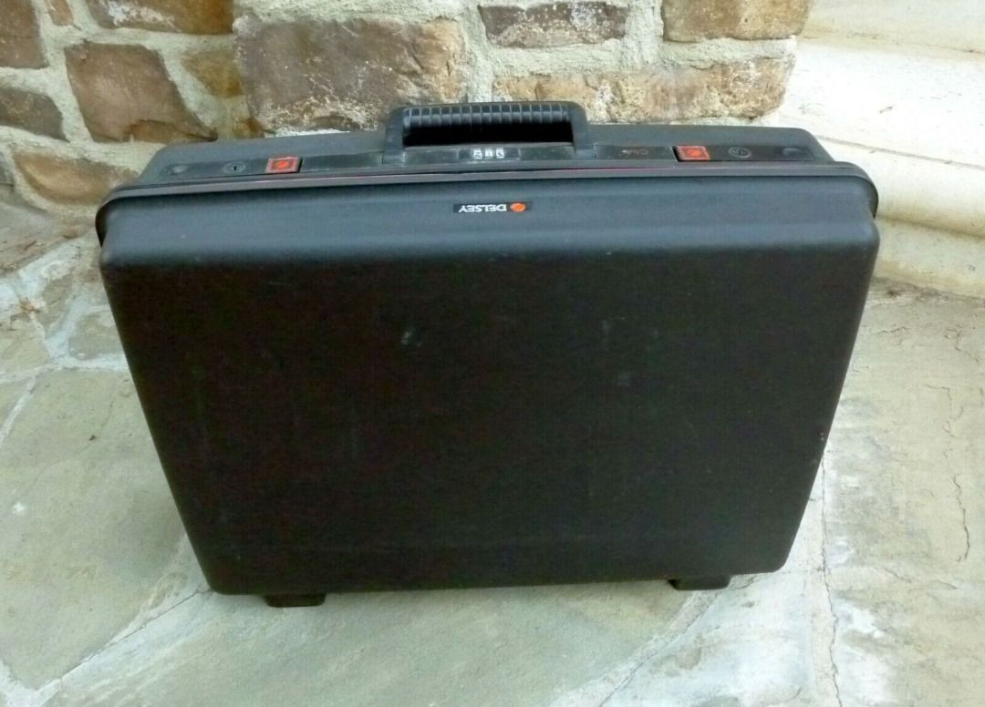 Delsey club suitcase sale