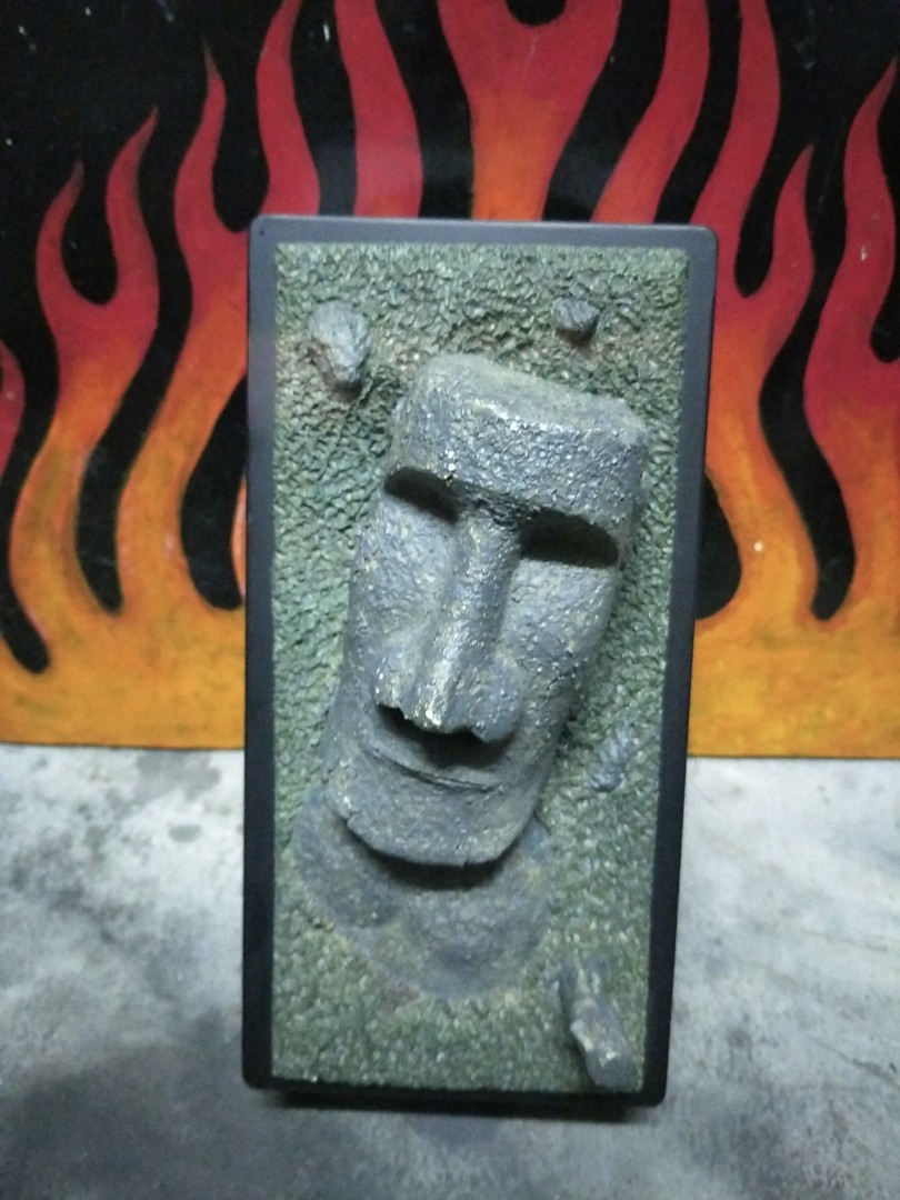 Vintage Easter Island Moai Tissue Dispenser, Hobbies & Toys