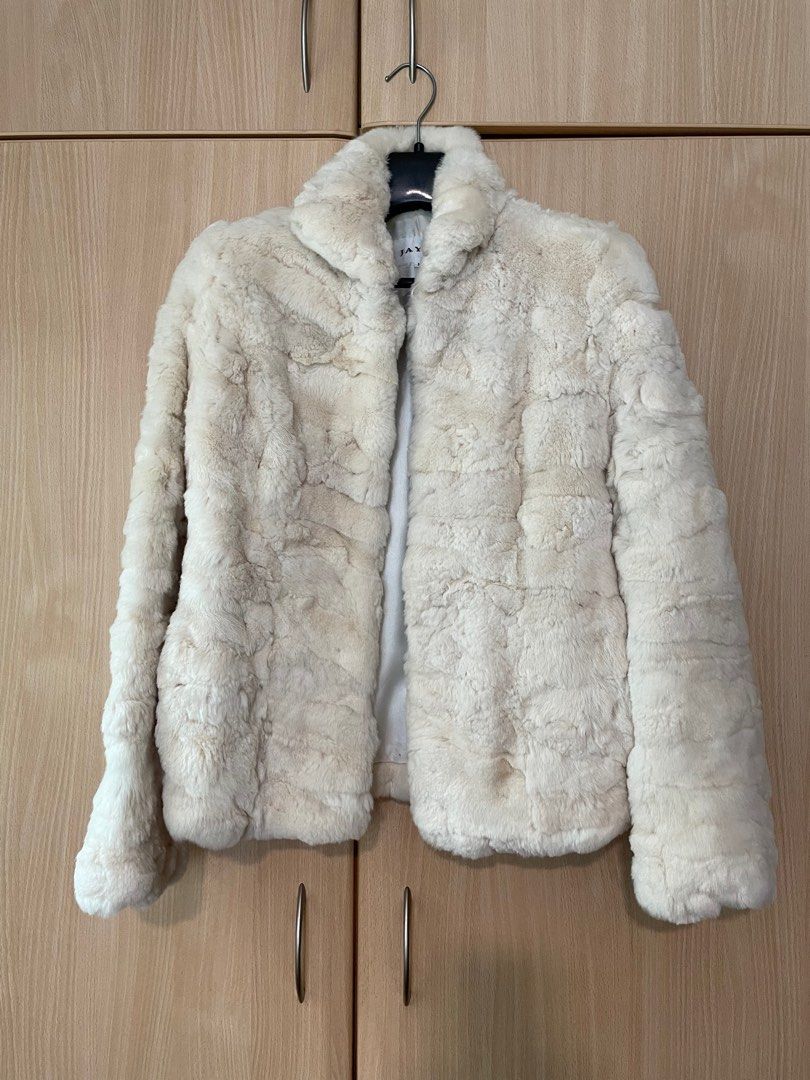 Rabbit shop fur clothes