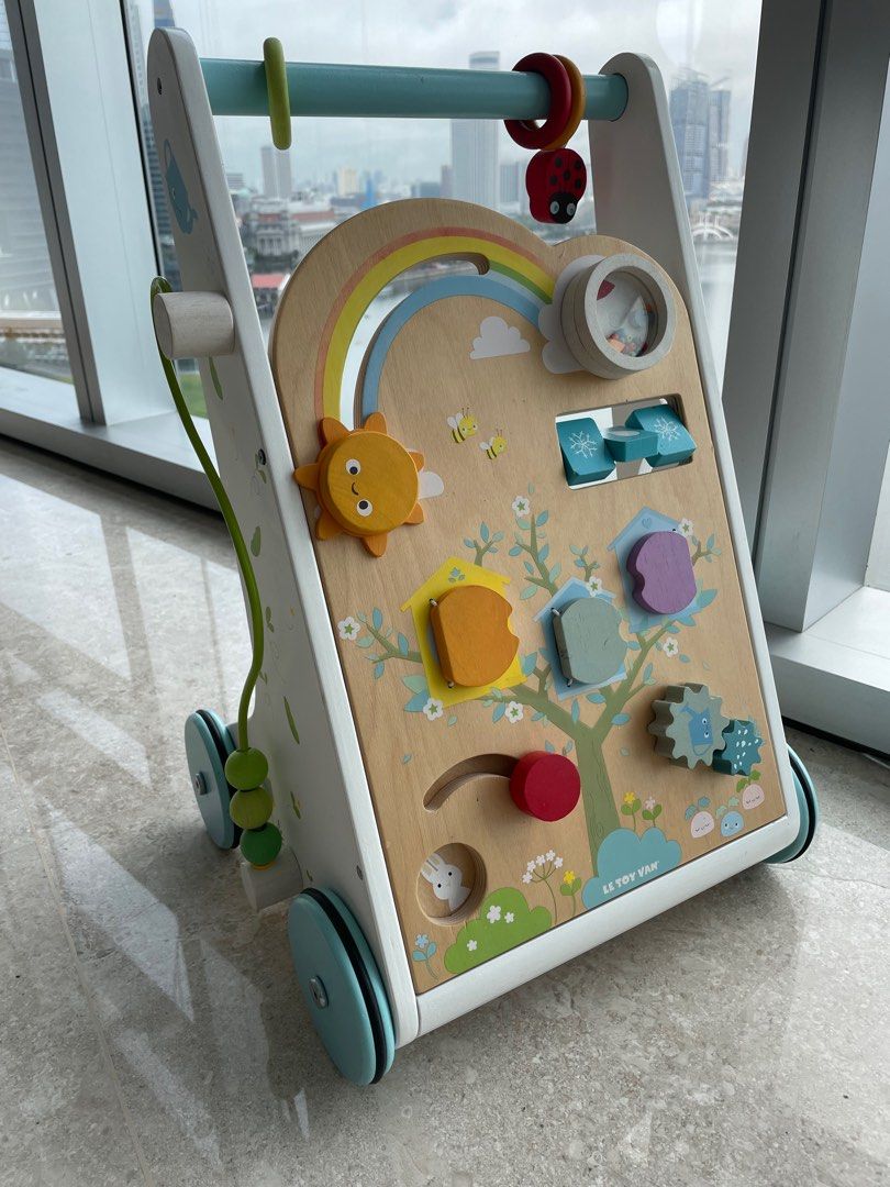 Wooden toy walker Le Toy Van Babies Kids Infant Playtime on