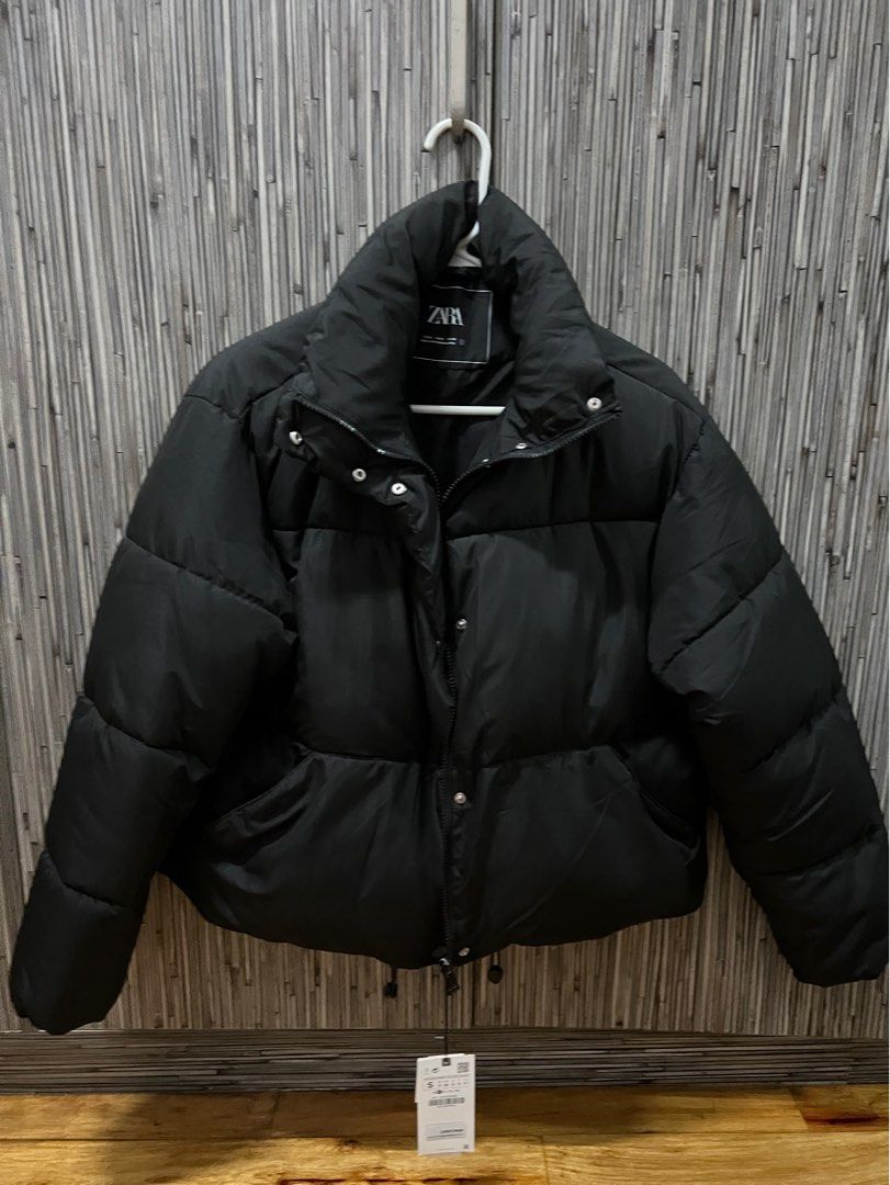 Zara Puffer Jacket Women s Fashion Coats Jackets and Outerwear