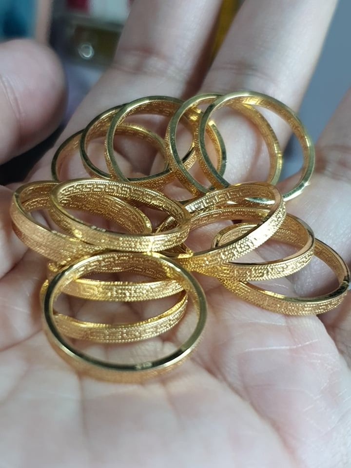 Fendi bond ring clearance