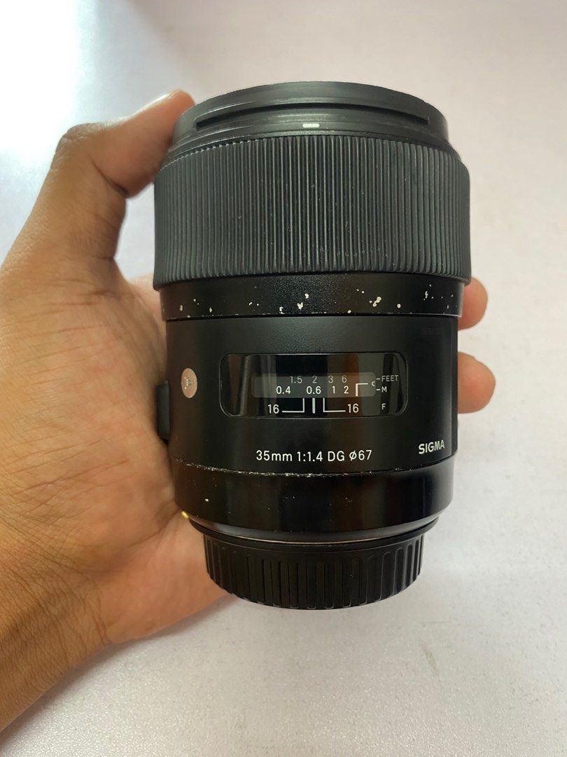 35mm Sigma art f1.4 Canon, Photography, Lens & Kits on Carousell