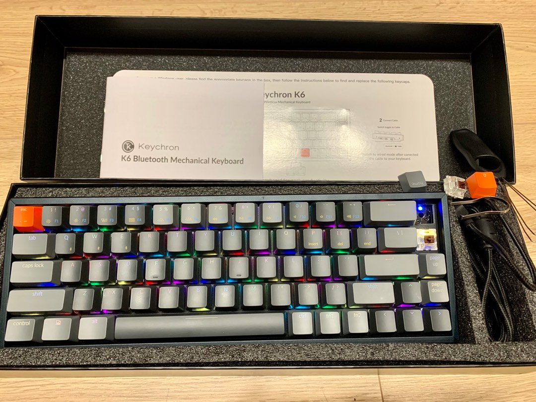 雙模藍芽機械式鍵盤頂規Keychron K6 65% 68鍵RGB燈光熱插拔茶軸, 電腦
