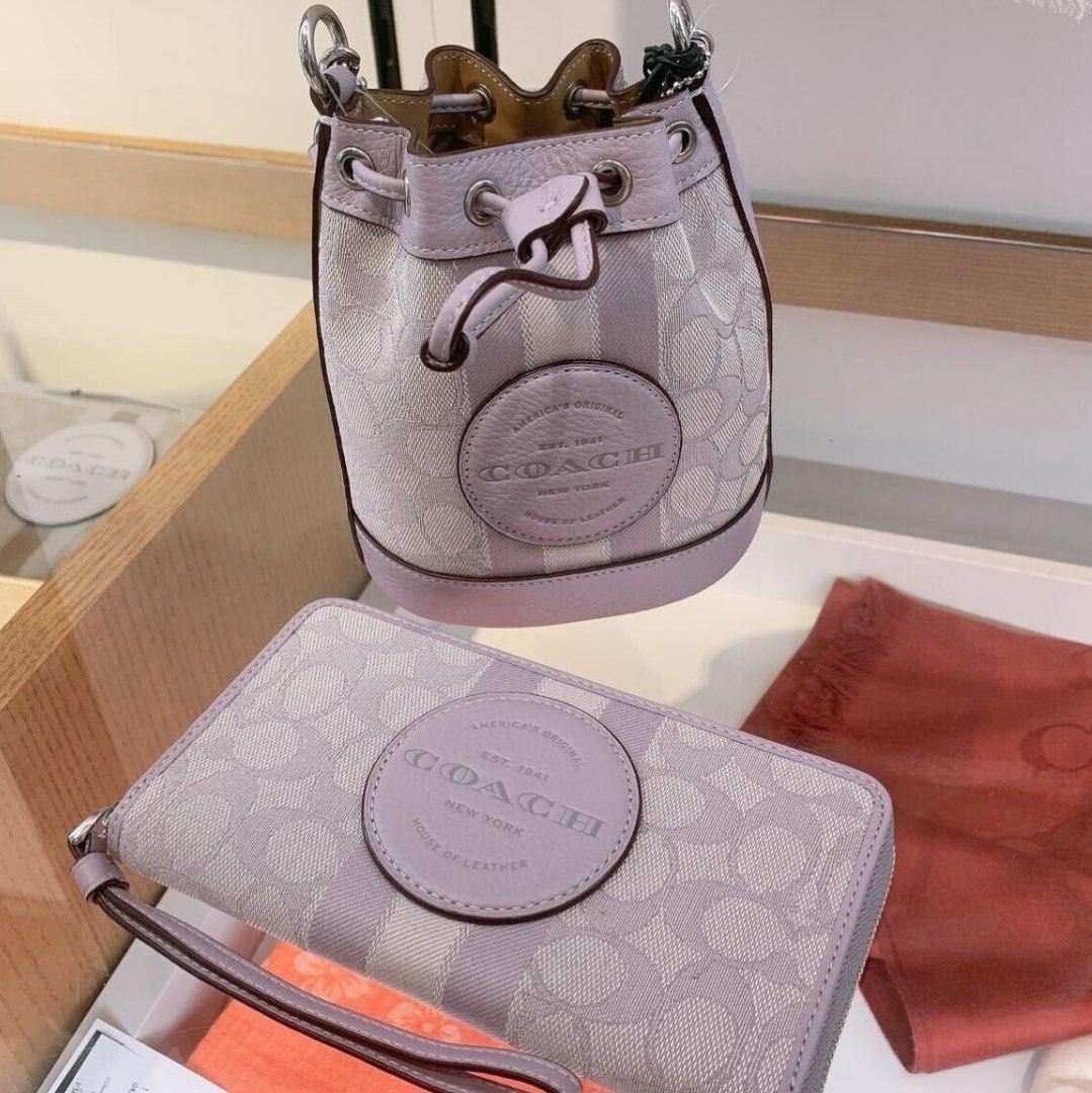 Purple coach new arrivals purse outlet