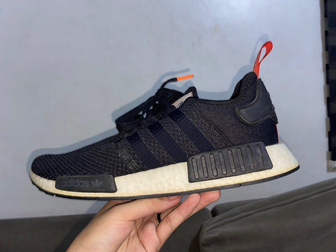 Adidas ultra boost deals nmd black